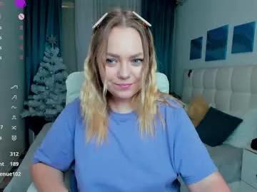 a_lisa_fox from Chaturbate is Freechat