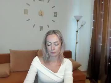 julia__cherry_ from Chaturbate is Freechat