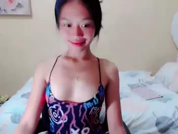 lucy_pearlxx from Chaturbate is Freechat