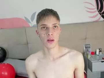 robinssonwild from Chaturbate is Freechat