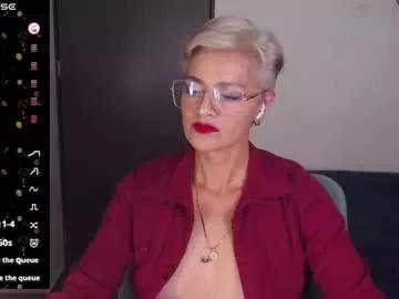 scarlett_paris from Chaturbate is Freechat