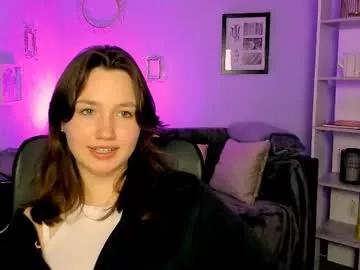 suzanna_shy from Chaturbate is Freechat