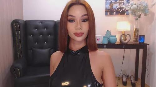 alexahugecock from Cherry is Freechat