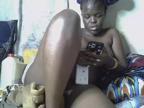 blackqeen from Cherry is Freechat