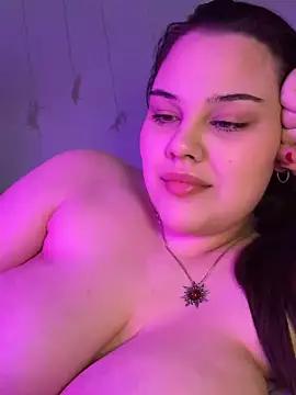 31MoonLight13 from StripChat is Freechat