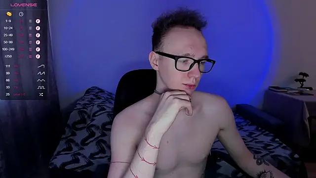 Alex_silents from StripChat is Freechat