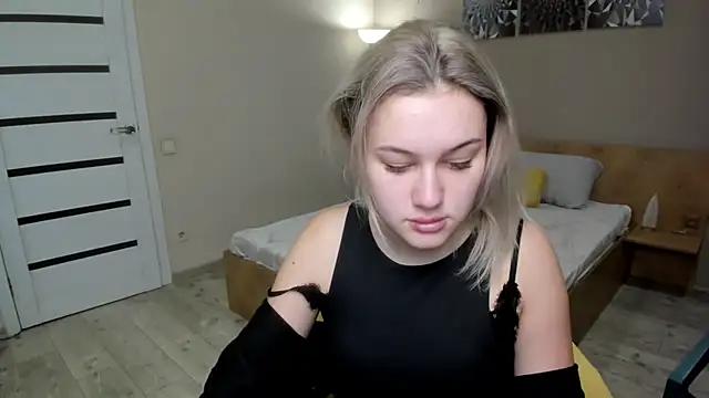 CandyesPop from StripChat is Freechat