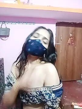 Cute-Simmi from StripChat is Freechat