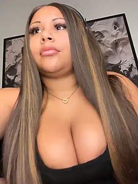 HaileyDiana from StripChat is Freechat