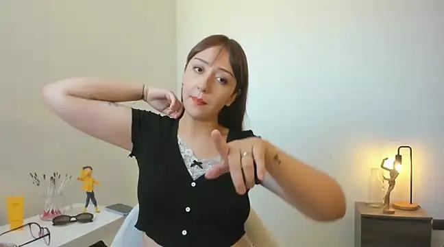 HeyTati from StripChat is Freechat