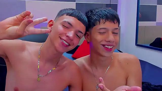 Juan_Nd_Steven from StripChat is Freechat