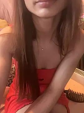 LaPetitechienne1 from StripChat is Freechat