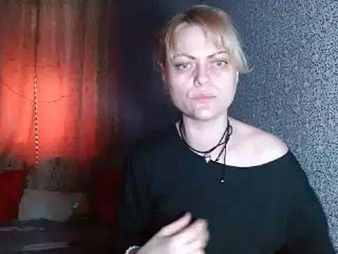 LindaRoutz from StripChat is Freechat