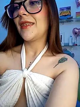 Luna_SofiaXX from StripChat is Freechat