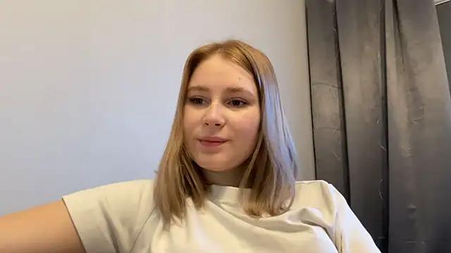 NicoleYoung from StripChat is Freechat