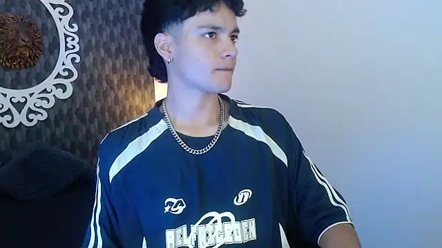 OliverMorgan69 from StripChat is Freechat