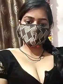 Queen467 from StripChat is Freechat