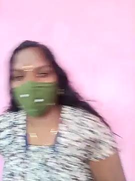 Tamil_queensexy from StripChat is Freechat