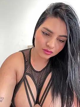 tamy_latinacurvy from StripChat is Freechat